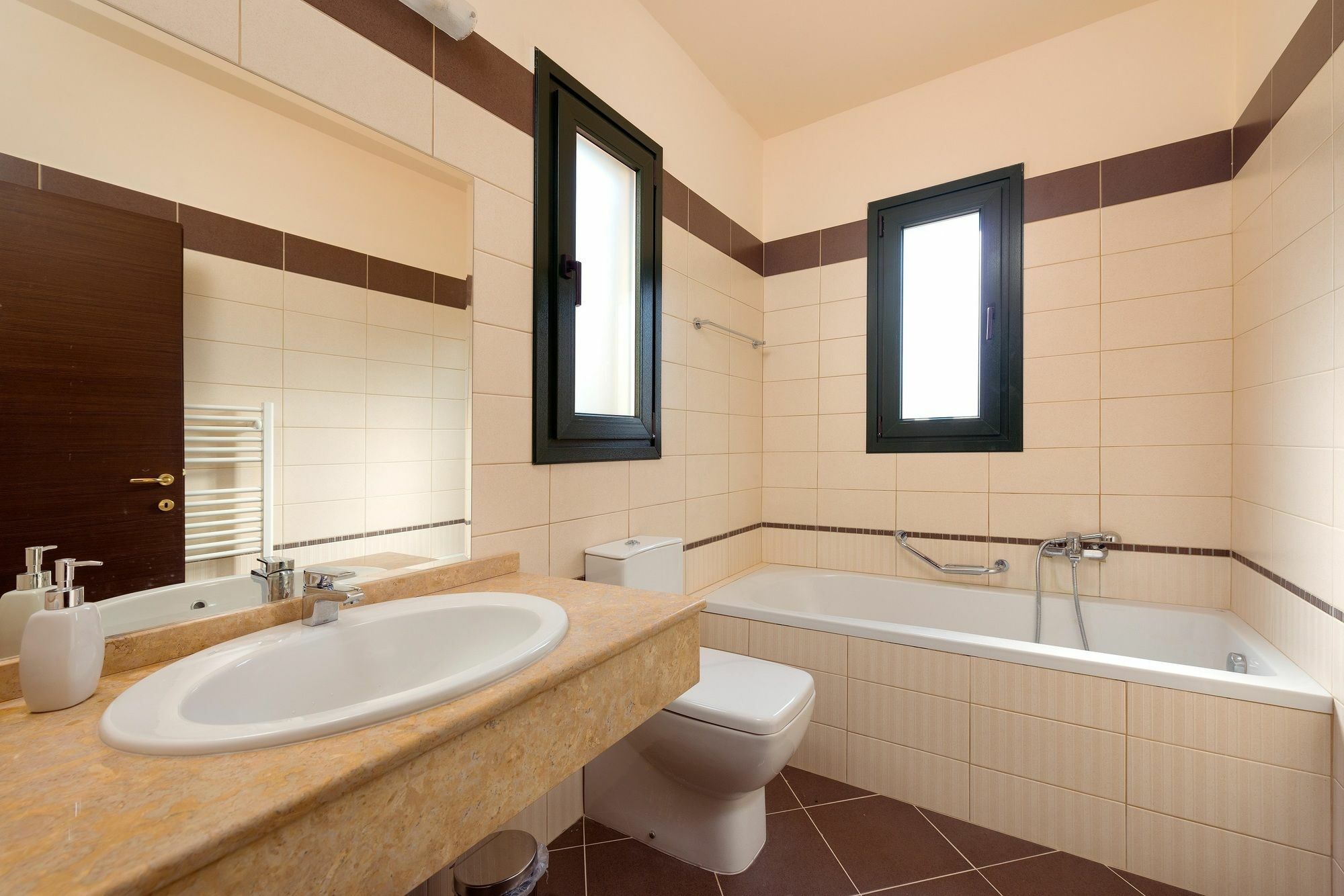 Seven Springs Apollon Apartment *